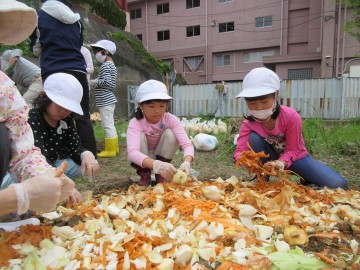 元気野菜2017 生ごみ投入