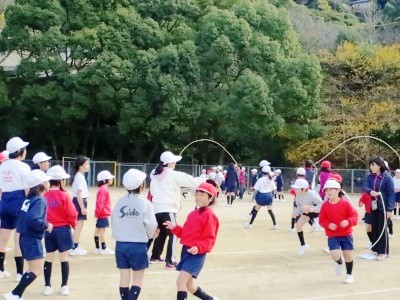 小学校 マラソン・なわとび記録会2017