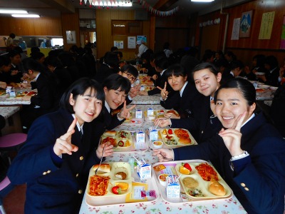 卒業遠足と給食最後の日2017