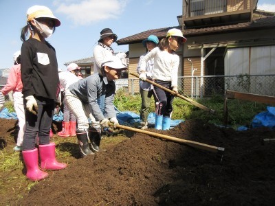 「元気野菜づくり2018」 ぼかし作り・耕し