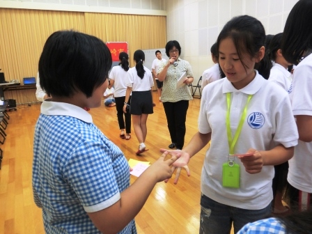 中国大連の小・中学生と交流2019