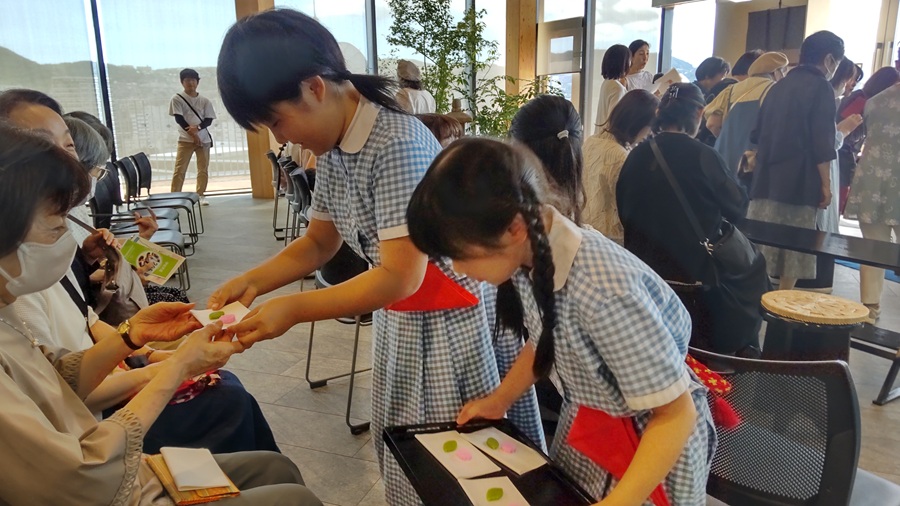 茶道クラブ「長崎ピース文化祭」2025