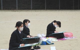 校内写生大会