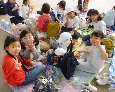 小学校 春の歓迎遠足 2024