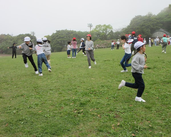 小学校 春の歓迎遠足 2024